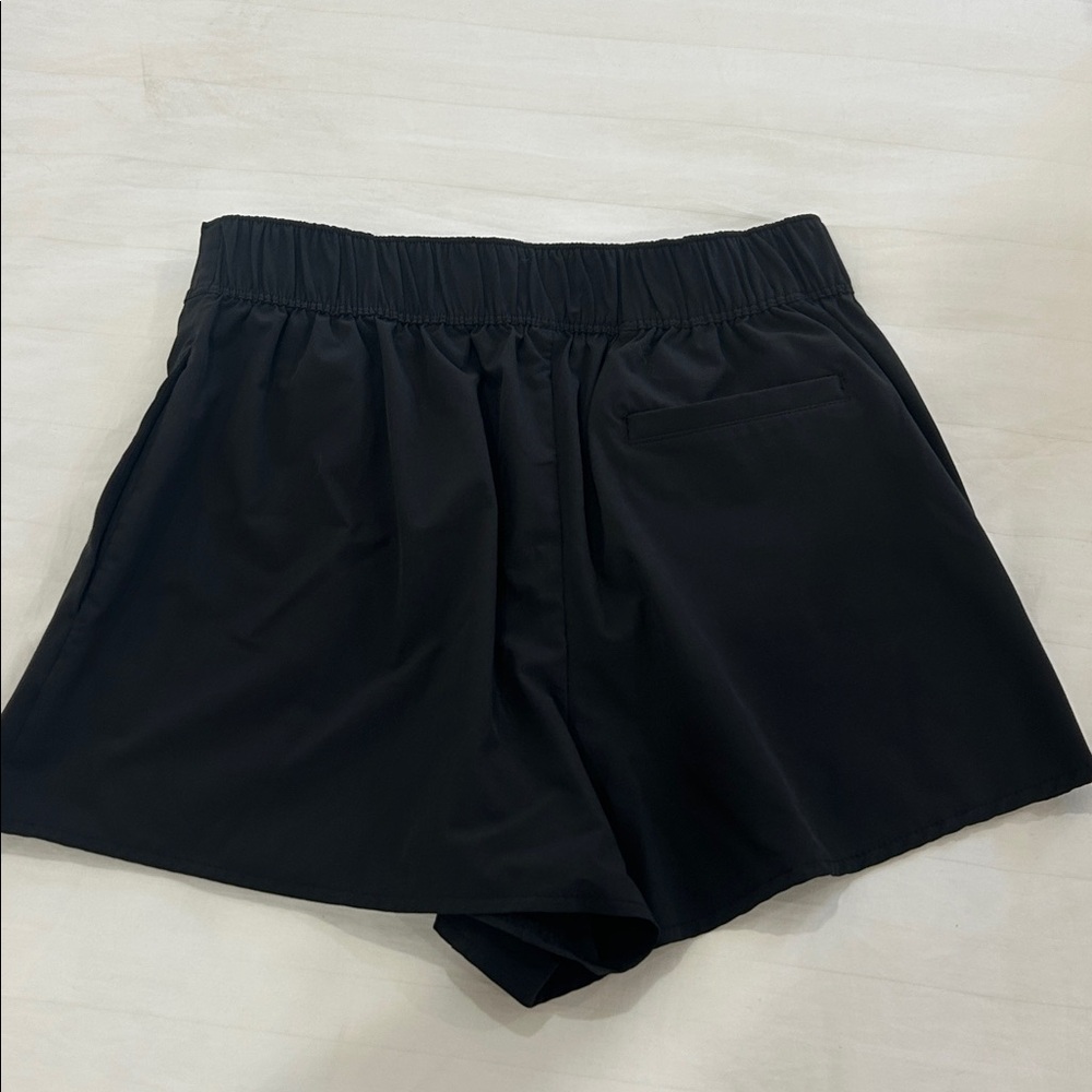 ALO Yoga Black Skort - Picture 5 of 5